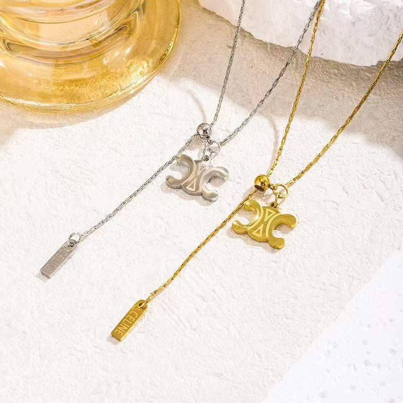 New brand identical Arc de Triomphe pull-out necklace, collarbone chain, titanium steel temperament, niche fashion, versatile accessories