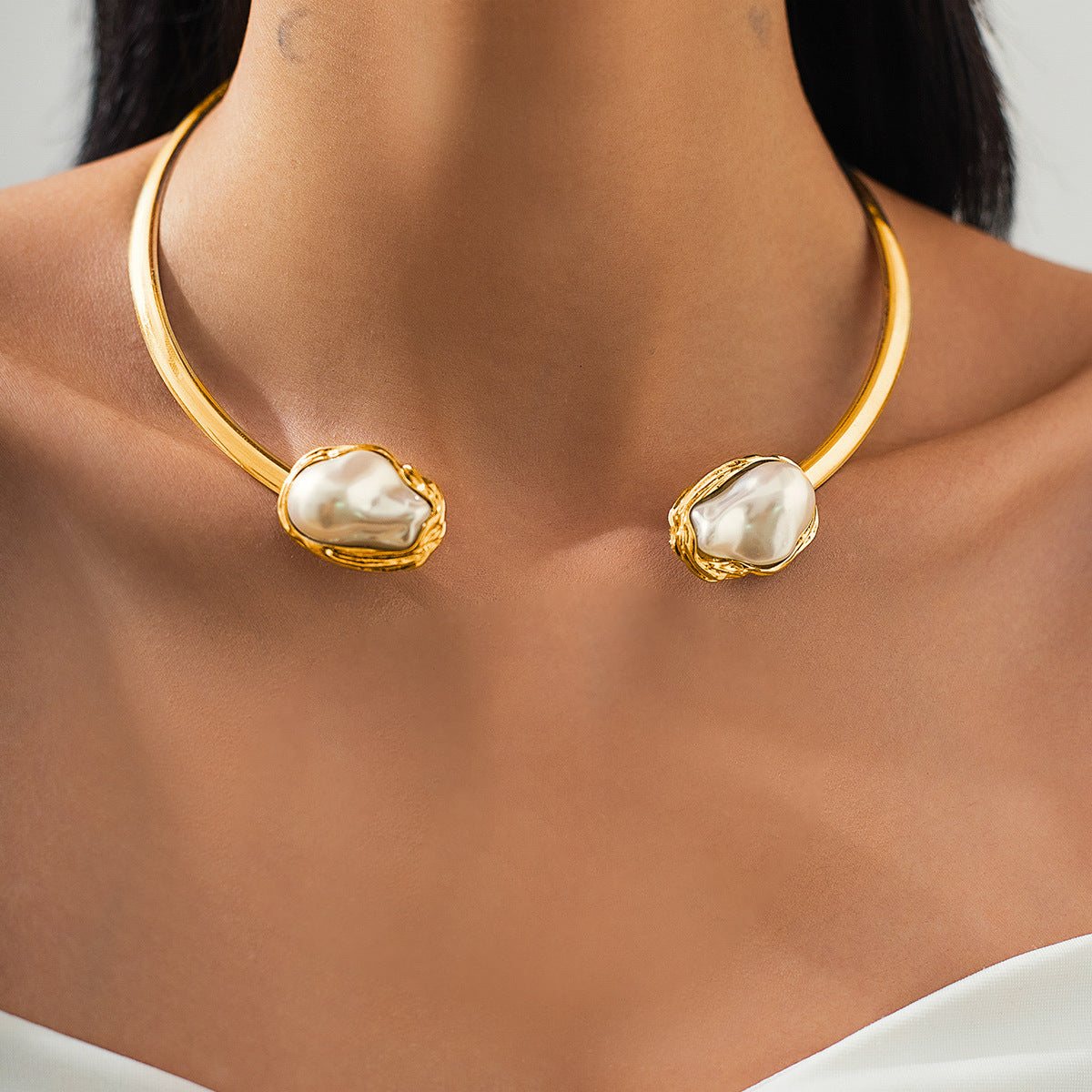 European and American minimalist imitation pearl geometric open collar French Baroque shaped pearl necklace set