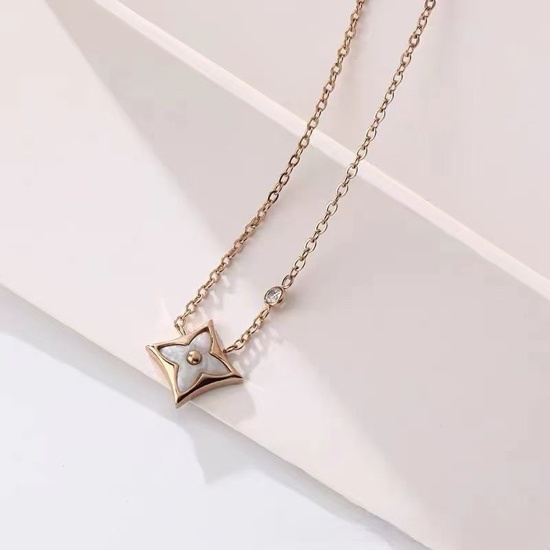 New Shake Sound Explosion Lucky Four Leaf Grass Necklace Earrings Female Small People Advanced Personalized Design Titanium Steel Jewelry