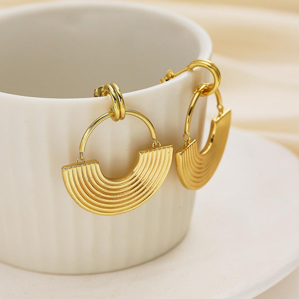 European and American INS style stainless steel earrings plated with 18k gold, versatile geometric exaggerated gold fan-shaped titanium steel earrings for women