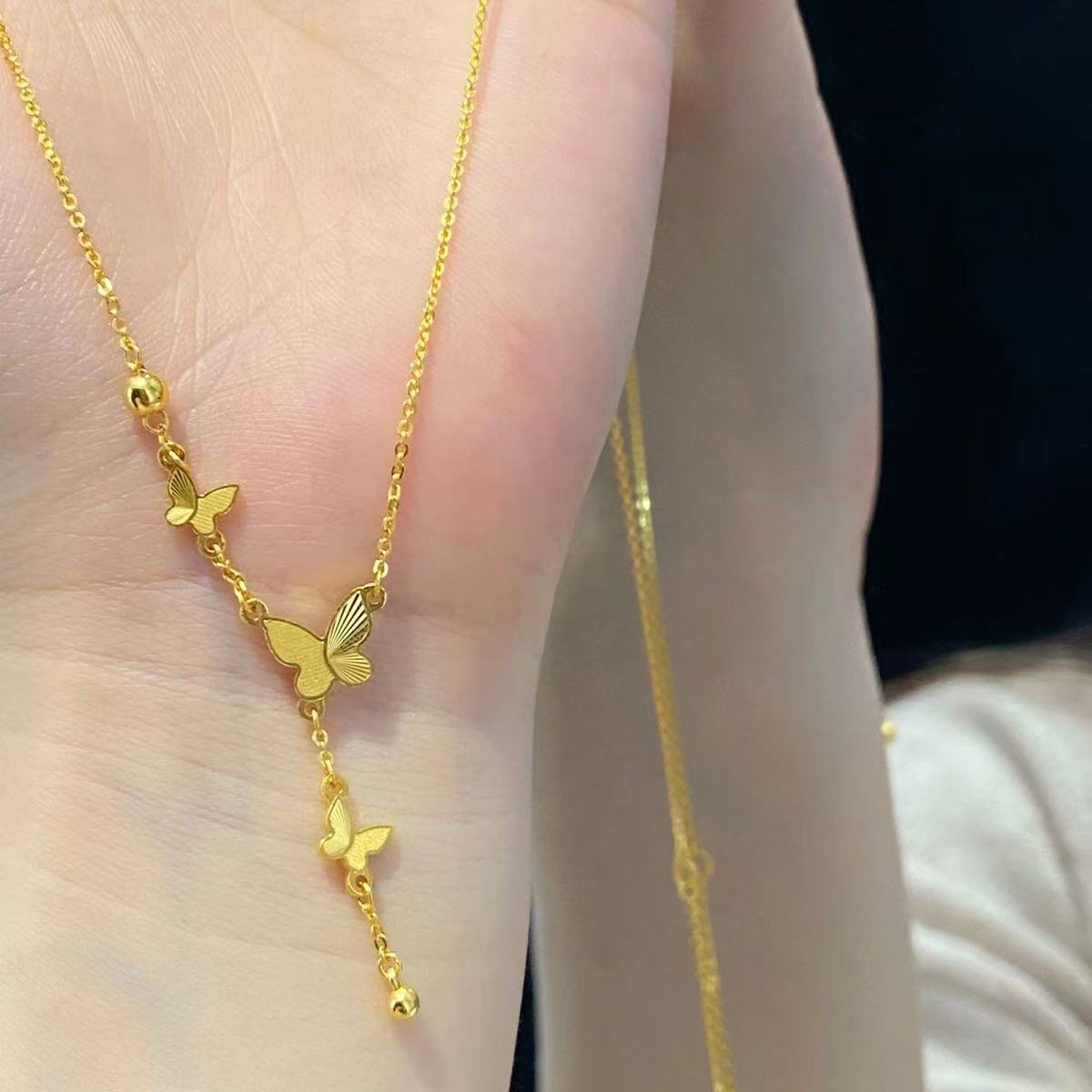 French style light luxury butterfly tassel titanium steel necklace for women, gentle and versatile, high-end feeling, 18K gold collarbone chain